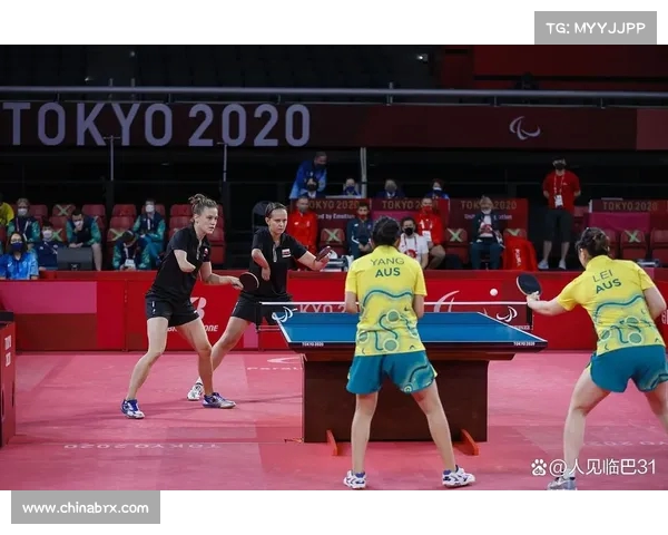 中国香港对阵阿尔及利亚 苏迪曼杯小组赛精彩纷呈 Tennis Fans欢聚一堂 中国香港对阵阿尔及利亚 苏迪曼杯小组赛精彩纷呈 Tennis Fans欢聚一堂